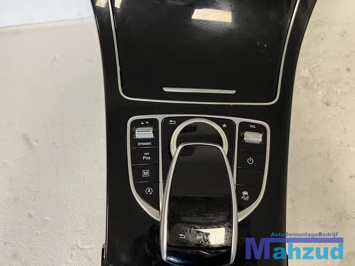 mercedes-cklasse-w205-zwart-glans-middenconsole-compleet-20132019 — foto 2