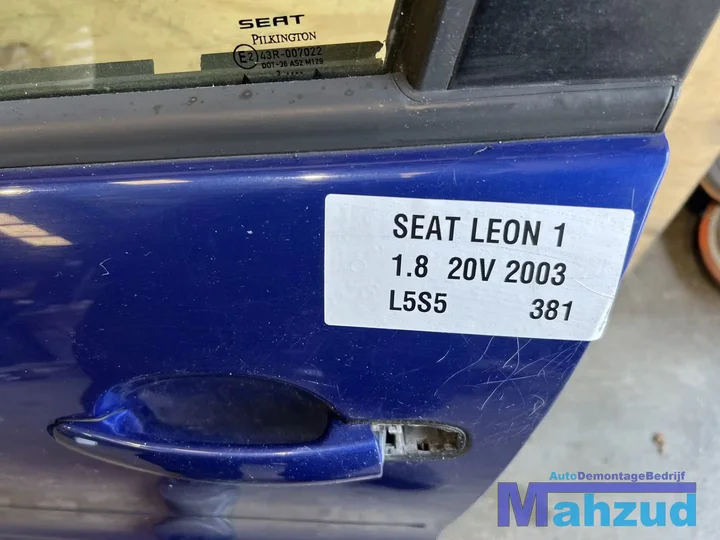 seat-leon-1-blauw-l5s5-links-voor-deur-19992005 — foto 4