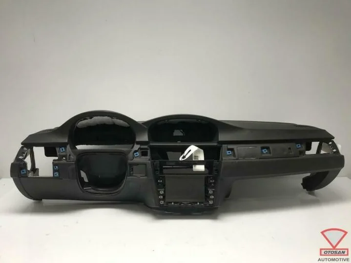 bmw-3-serie-e90-e91-dashboard-51457077817