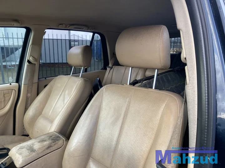 mercedes-ml-w163-beige-leer-links-rechts-stoel-19982005 — foto 11