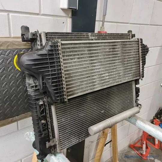 koelerpakket-ml-w164-mercedes-koelventilator-a2515000304-a2515000103-radiateur-2006-2012 — foto 10