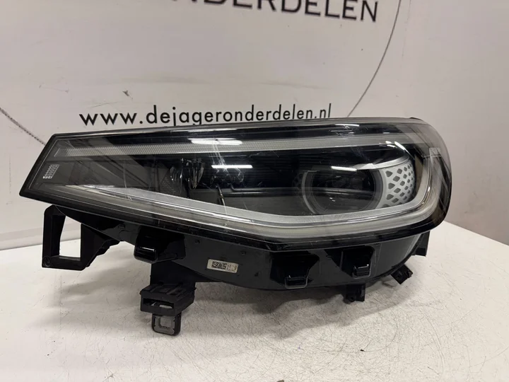 vw-id4-id4-id-4-iq-led-koplamp-links-11b941035n-2020 — foto 2