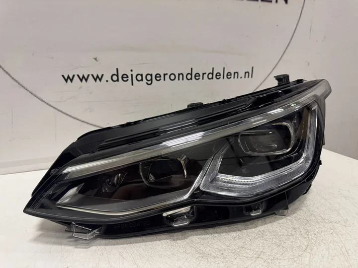 vw-golf-8-iq-light-vol-led-koplamp-links-5h1941035 — foto 2