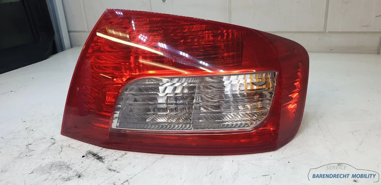 achterlicht-rechts-peugeot-407-sedan-9689089080-origineel-gebruikt-2004-2011 — foto 2