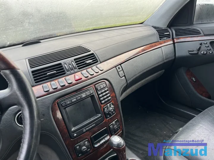 2000-mercedes-s-klasse-w220-s-55-amg-113986-zilver-744-onderdelen — foto 36