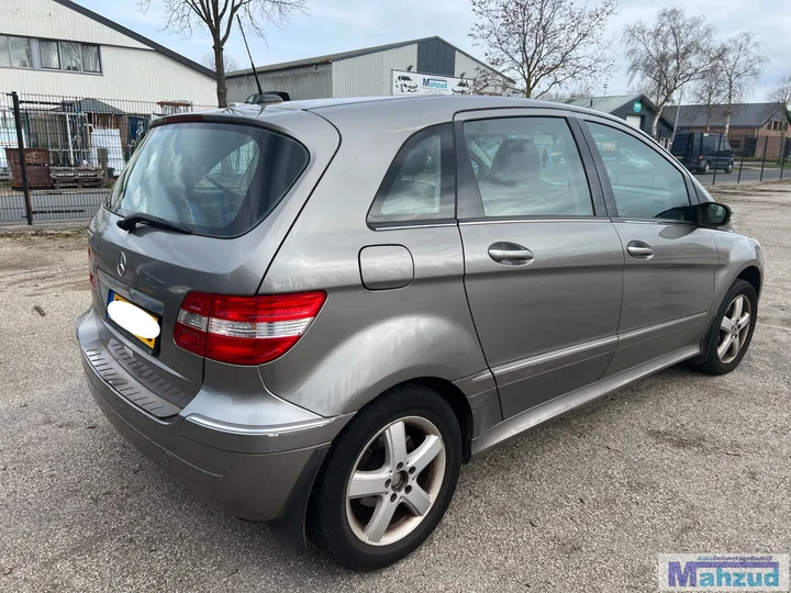 2006-mercedes-b-klasse-w245-20-grijs-748-266960-demontage — foto 7