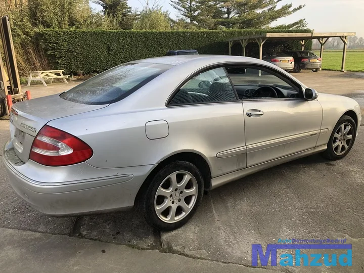 mercedes-clk-c209-voorraam-deur-raam-zijraam-achterraam — foto 5