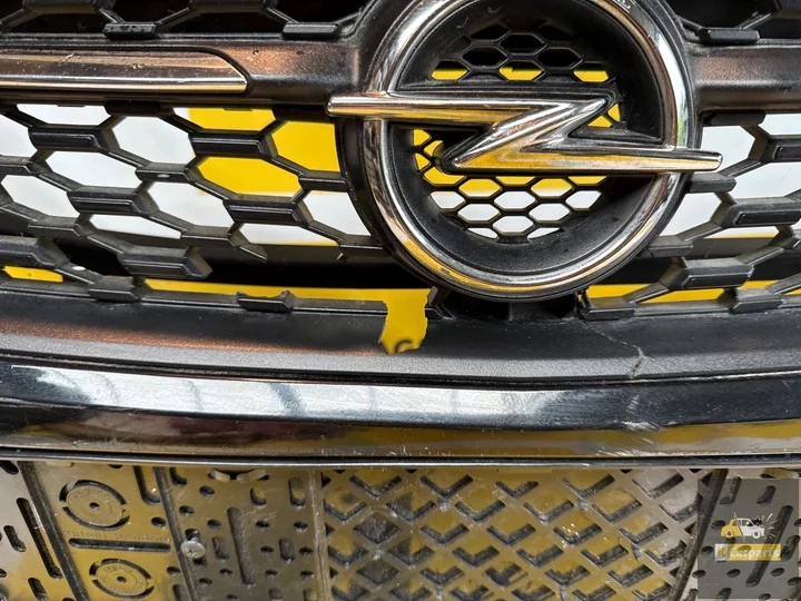 opel-corsa-f-gs-line-voorbumper-20192025-bumper-475498858 — foto 9
