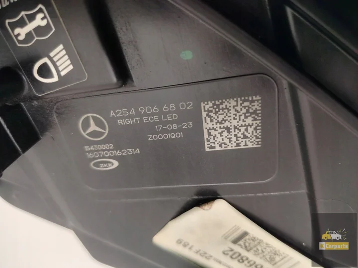 a2549066802-mercedes-glc-w254-digitaal-licht-rechts — foto 3