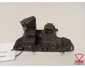 ford-fiesta-mk8-2017-bumper-steun-houder-links-voor-origineel