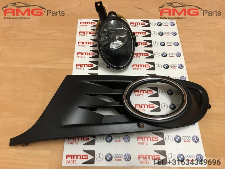 vw-golf-6-mistlamp-met-rooster-links-recht — foto 3