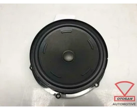 vw-touareg-2018-speaker-760035454a