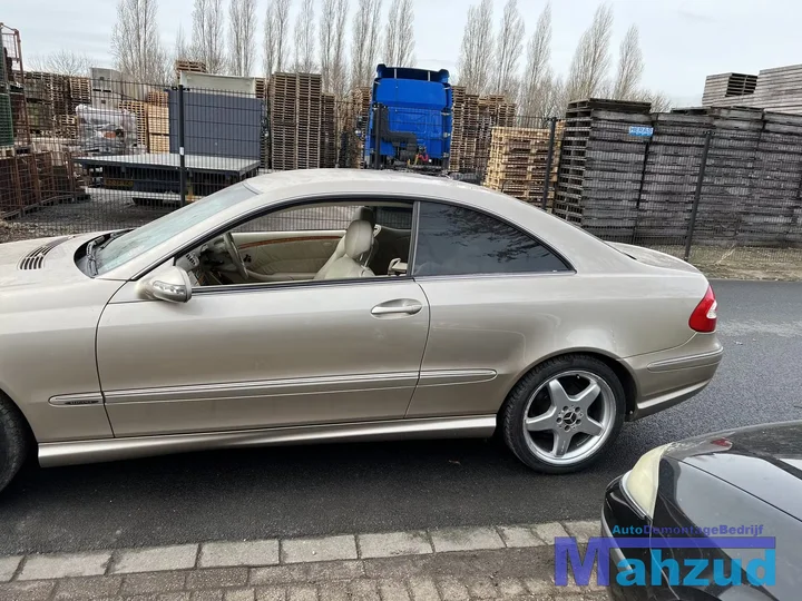 2004-mercedes-clk-w209-c693-112955-demontage-onderdelen — foto 3