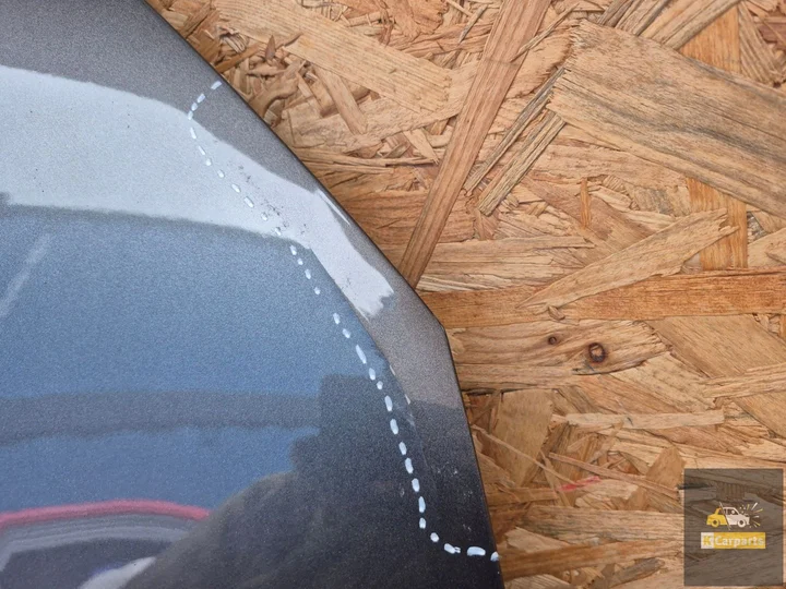 vw-touran-ii-2015-motorkap — foto 2