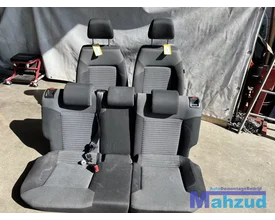 vw-polo-6r-6c-zwart-interieur-compleet-2009-2016