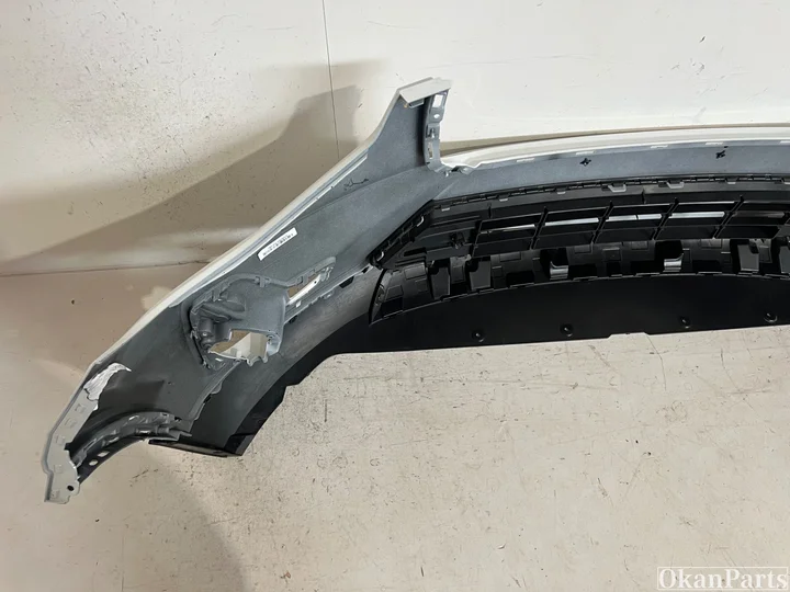 volvo-xc40-facelift-voorbumper-31690933 — foto 4