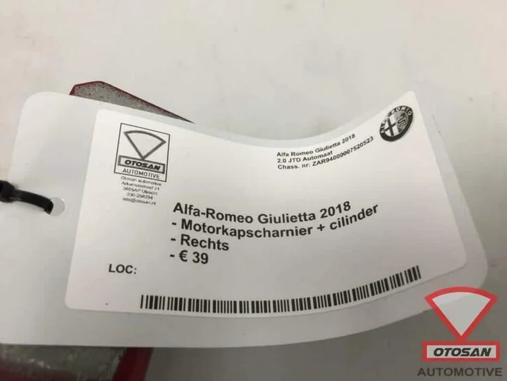 alfa-romeo-giulietta-18-motorkapscharnier-+-cilinder-rechts — foto 3
