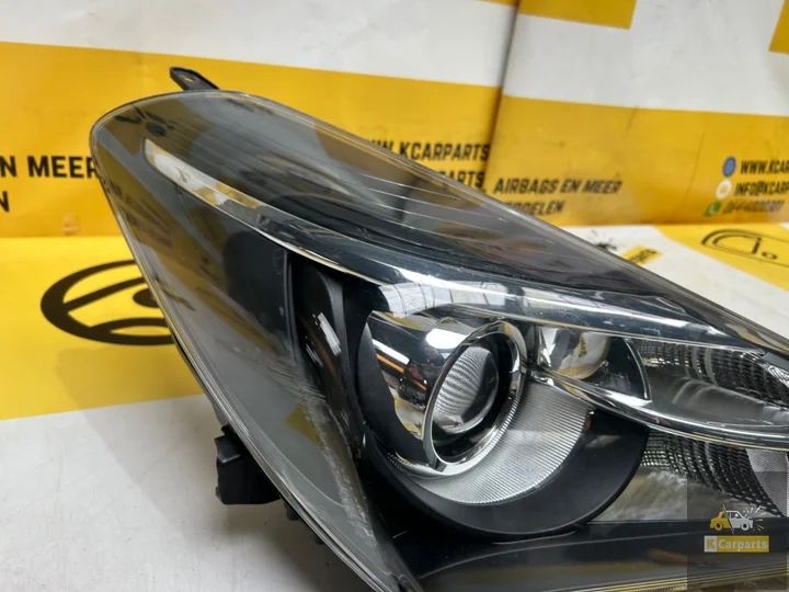 toyota-yaris-koplamp-rechts-origineel-koplamp — foto 4