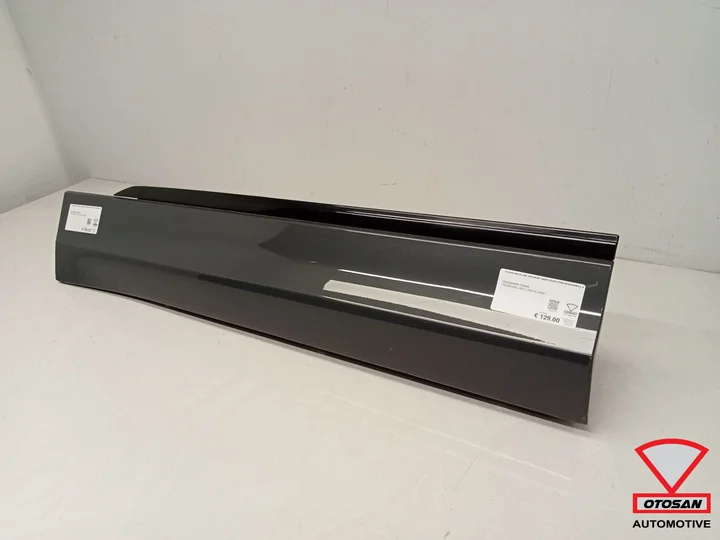 tiguan-5na-rline-sideskirt-skirt-deur-strip-afdekking-lv — foto 3