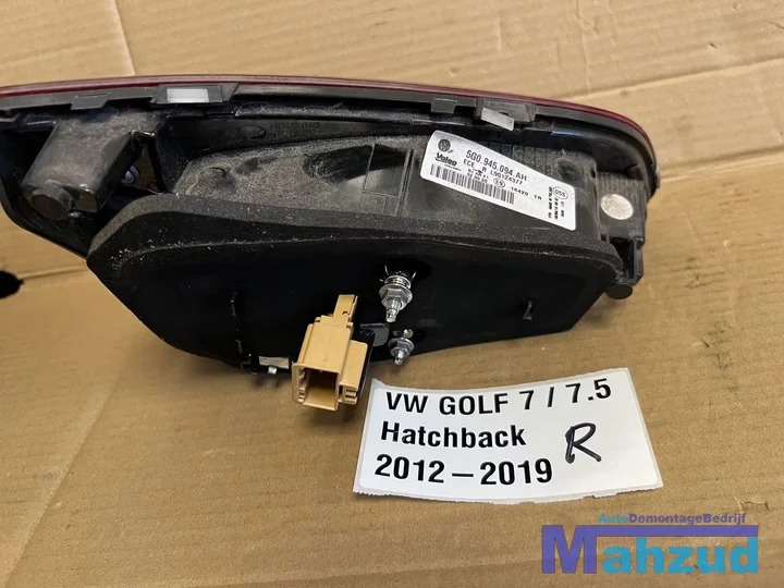 vw-golf-75-hatchback-led-rechts-binnen-achterlicht-20122019 — foto 7