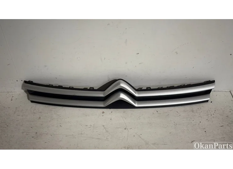 Citroen Jumpy Grille 9811789377
