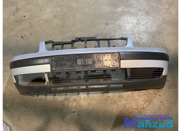 VW Passat 3B2 grijs zilver LB7Z voorbumper