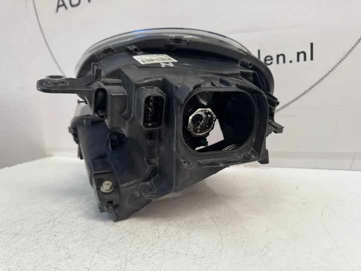 mini-countryman-r60-xenon-koplamp-rechts-6311980825004 — foto 4