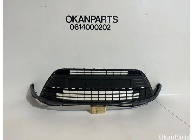 Moulure inférieure de pare-chocs avant Ford Kuga I 8V4117C749A