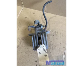 vw-golf-5-links-achter-remklauw-remtang
