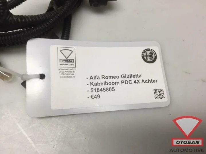 alfa-romeo-giulietta-2018-pdc-kabelboom-4x-achter-51845805 — foto 2