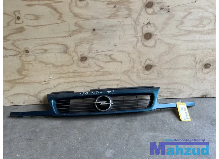 opel astra F Groen grille 1991-1999
