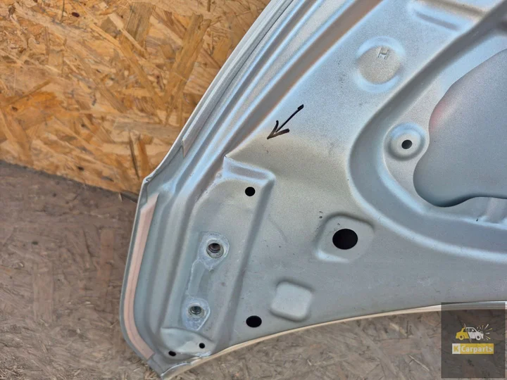 toyota-aygo-x-motorkap — foto 4