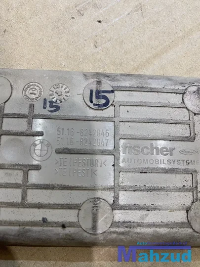 bmw-3-serie-e46-dashboard-opbergbakmat-matjes — foto 3