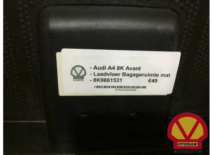 Audi A4 8K Avant Laadvloer Bagageruimte Mat 8K9861531