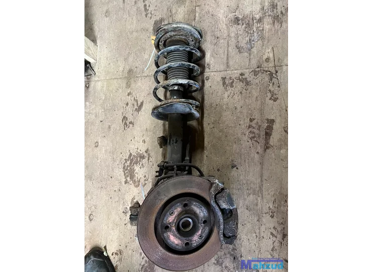 PEUGEOT 306 Rechts voor veerpoot fusee remklauw 1993-2002