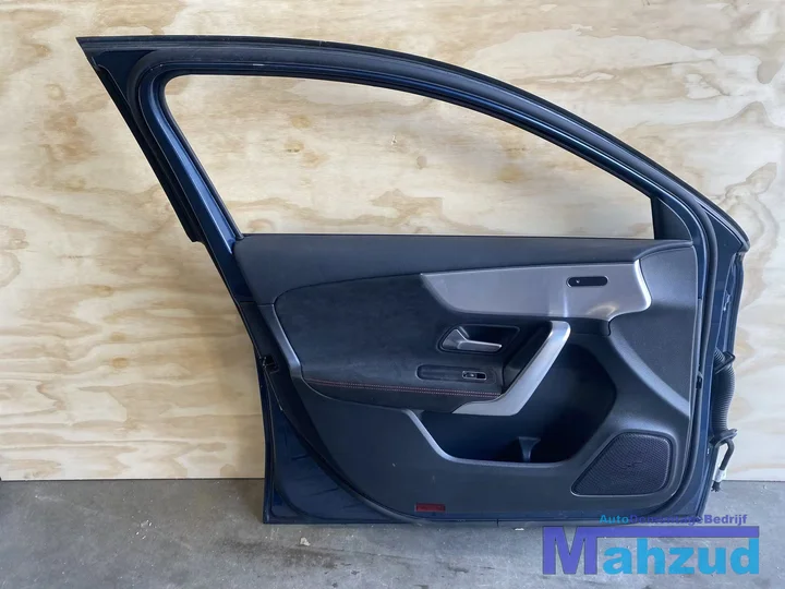 mercedes-aklasse-w177-blauw-links-voor-deur-20182022 — foto 6