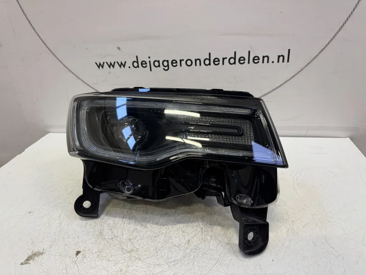 jeep-grand-cherokee-bi-xenon-facelift-koplamp-srt-68266650ag — foto 2