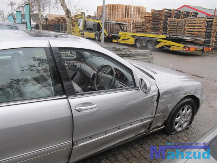 2000-mercedes-s320-32-w220-demontage-sloop-142 — foto 7