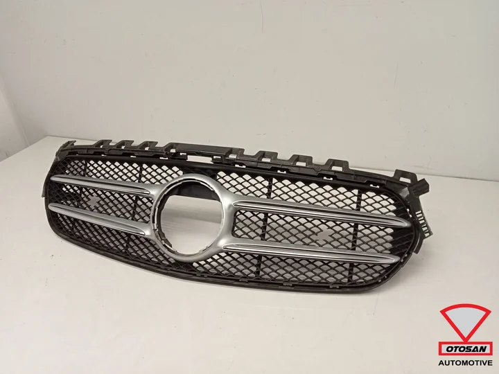 mercedes-benz-b-w247-grille-a2478885700-origineel — foto 7