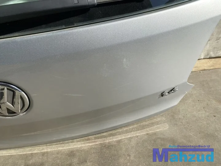 vw-polo-6r-zilver-la7w-achterklep-20092016 — foto 5