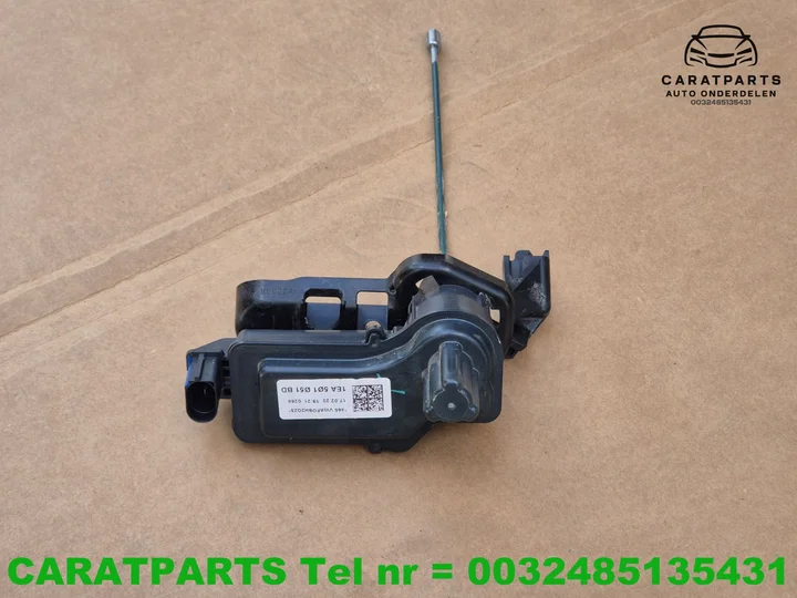 1ea501051bd-1ea927281-q4-stelmotor-born-id7-id4-idbuzz