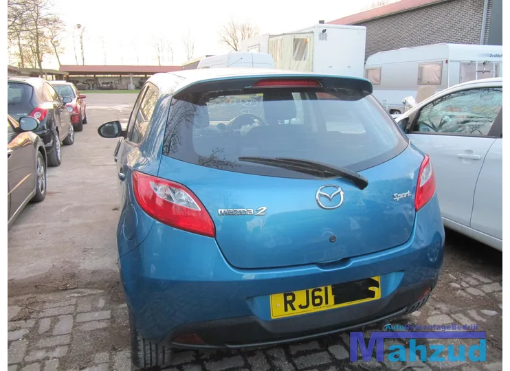 2012-mazda-2-plaatwerk-carrosserie-scherm-dorpel-dak-stijl