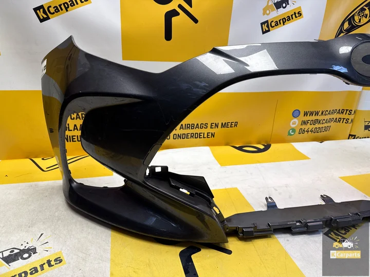 bumper-toyota-yaris-voorbumper-52119k0050-2019heden — foto 2