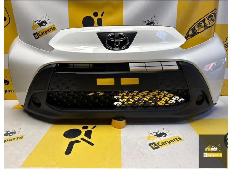Toyota Aygo X Voorbumper origineel Compleet52119-OH19 nieuw