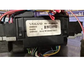 volvo-s60-sekeringkast-bj-2003-rtnr-08696040 — foto 3