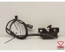 seat-leon-5f-motorkapslot-5f0823509c