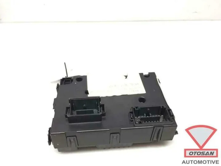 alfa-romeo-giulietta-18-bcm-boordnet-body-control-0052092090 — foto 2