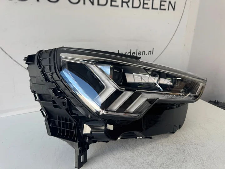 audi-q3-sq3-f3-83a-vol-led-koplamp-links-83a941034 — foto 3
