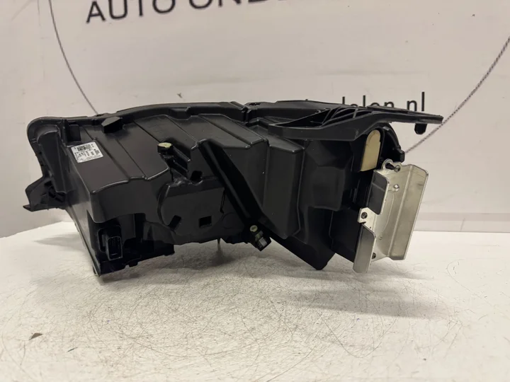 opel-corsa-f-facelift-led-koplampen-9868999680-9869000080 — foto 9