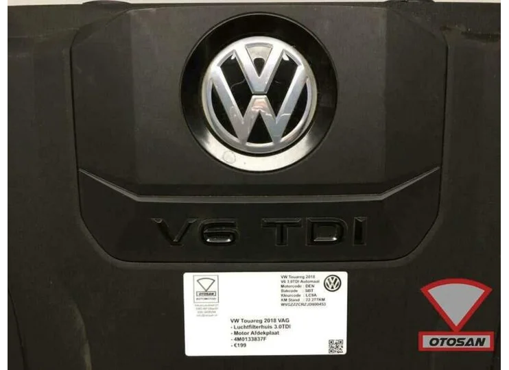VW Touareg 2018 Luchtfilterhuis Motor Afdekplaat 4M0133837F